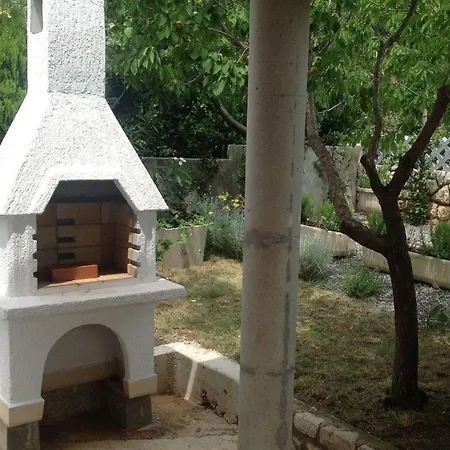 Tolle Ferienwohnung In Mit Grill, Garten Und Terrasse Und Meerblick Apartment Novi Vinodolski